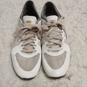 Size 7.5 Nike Duel Fusion Tr 3 White/Gold Running Shoes